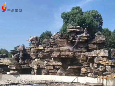 千层石假山